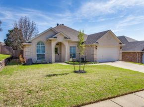 10505  Stonehill Drive , Benbrook Texas 76126