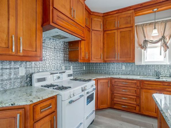 1014 W Arlington Avenue , Fort Worth Texas 76110