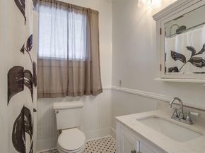 1014 W Arlington Avenue , Fort Worth Texas 76110