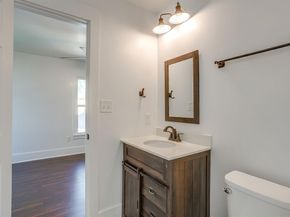 1014 W Arlington Avenue , Fort Worth Texas 76110