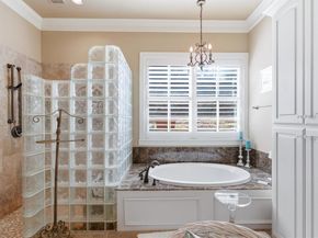 809  Lake Breeze Drive , Highland Village Texas 75077