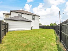610  Parker Circle , Garland Texas 75040