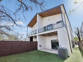 4217  Roseland Avenue , Dallas Texas 75204
