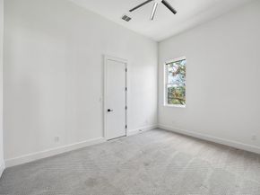 4217  Roseland Avenue , Dallas Texas 75204