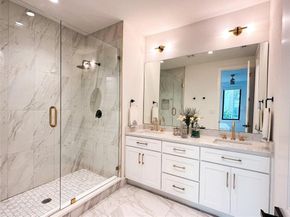2633  Reagan Street  201, Dallas Texas 75219