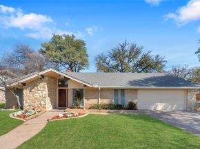 224  Plainview Drive , Hurst Texas 76054