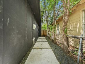 2403  Dathe Street , Dallas Texas 75215