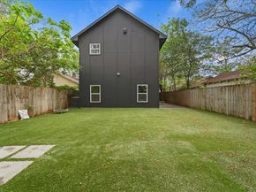 2403  Dathe Street , Dallas Texas 75215