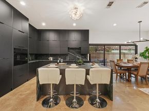 2403  Dathe Street , Dallas Texas 75215