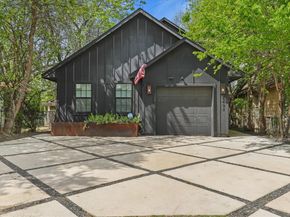 2403  Dathe Street , Dallas Texas 75215