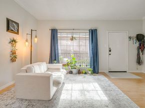 4426  Harlanwood Drive  207, Fort Worth Texas 76109