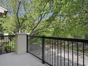 4122  Avondale Avenue  204, Dallas Texas 75219