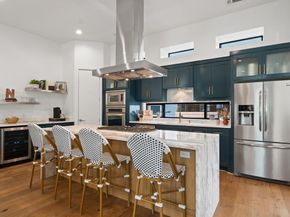 1906  Euclid Avenue  C, Dallas Texas 75206