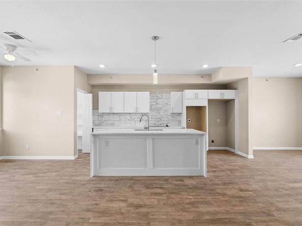 3607  Portland Street , Irving Texas 75062