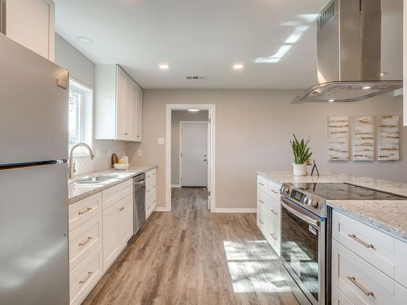 6940  Bal Lake Drive , Fort Worth Texas 76116