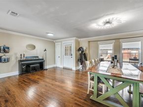 1113  Carlock Street , Fort Worth Texas 76110