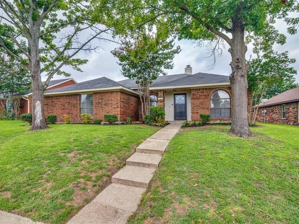 3511  Beech Street , Rowlett Texas 75089