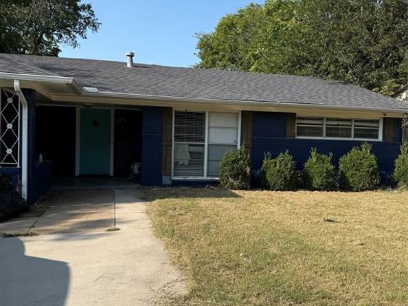 625  Midvale Drive , Dallas Texas 75232