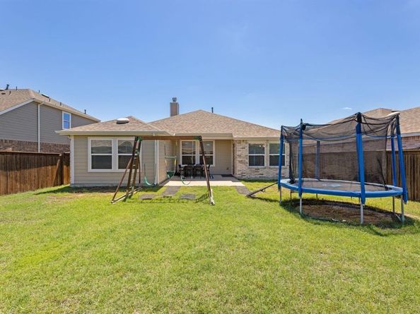 525  Smokebrush Street , Celina Texas 75009