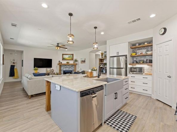525  Smokebrush Street , Celina Texas 75009