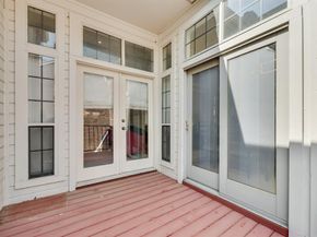 3235  Cole Avenue  55, Dallas Texas 75204