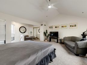 3235  Cole Avenue  55, Dallas Texas 75204