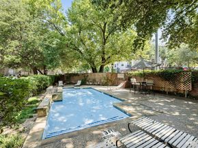 3235  Cole Avenue  55, Dallas Texas 75204