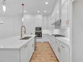 4843  Fuller Court  1204, Irving Texas 75038