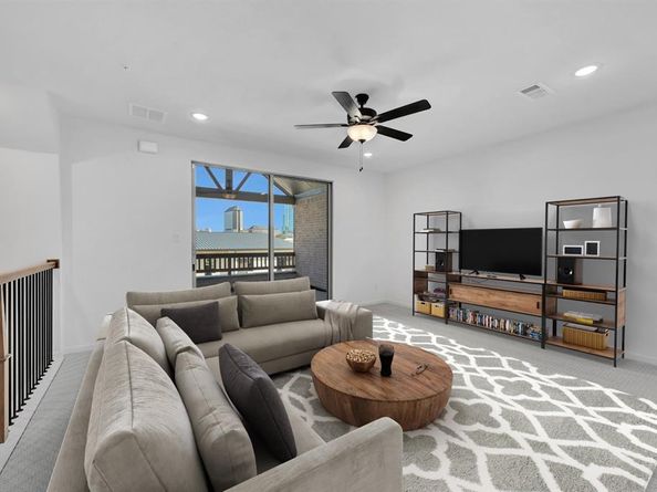 4843  Fuller Court  1204, Irving Texas 75038