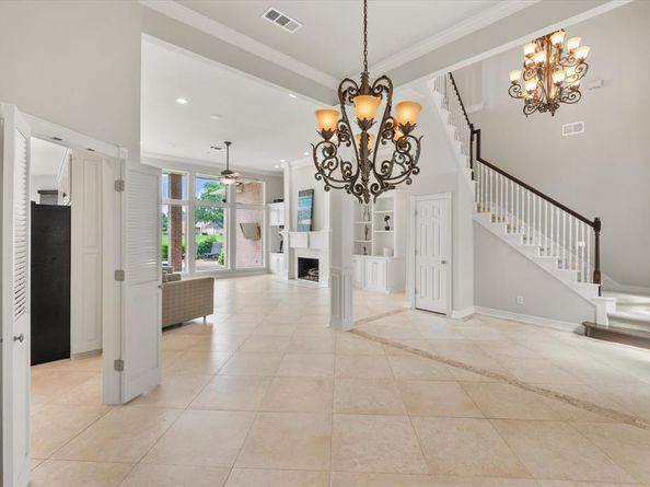 900  Riviera Drive , Mansfield Texas 76063