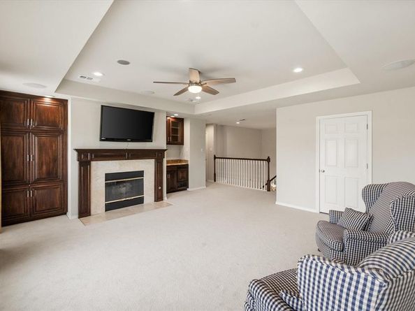 900  Riviera Drive , Mansfield Texas 76063