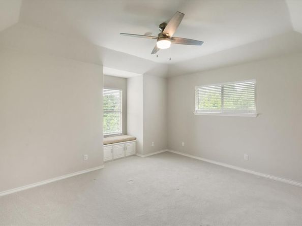 900  Riviera Drive , Mansfield Texas 76063