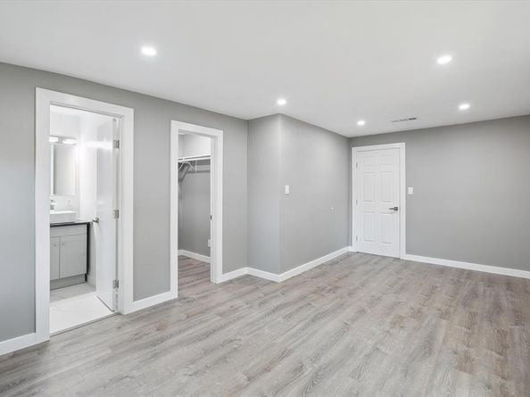 621 N Elm Street , Lancaster Texas 75146