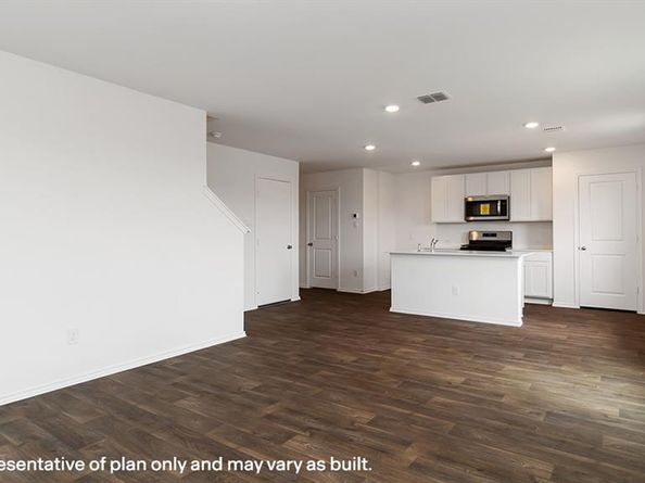 2835  Tranquil Ln  , Arlington Texas 76015