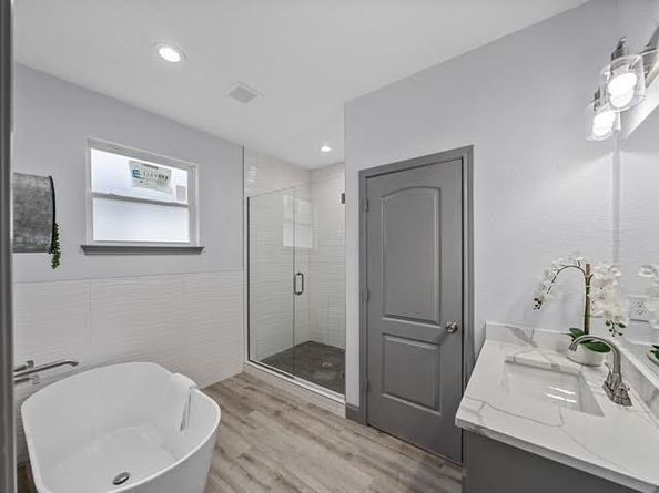 3331  Beall Street , Dallas Texas 75223