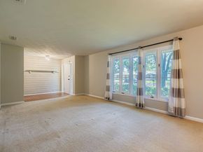 1517  Daywood Lane , Irving Texas 75061