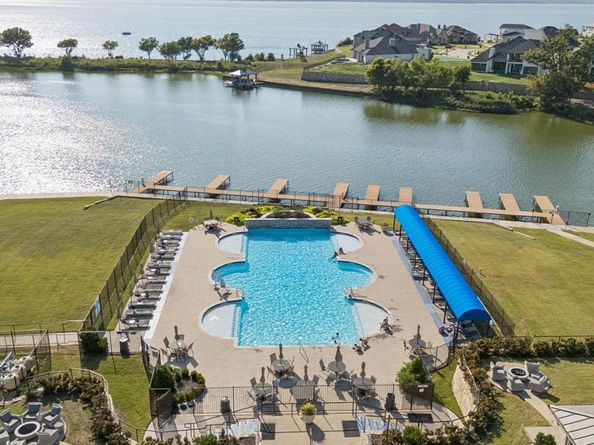 2306  Lamberth Court , Heath Texas 75126
