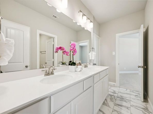 2306  Lamberth Court , Heath Texas 75126