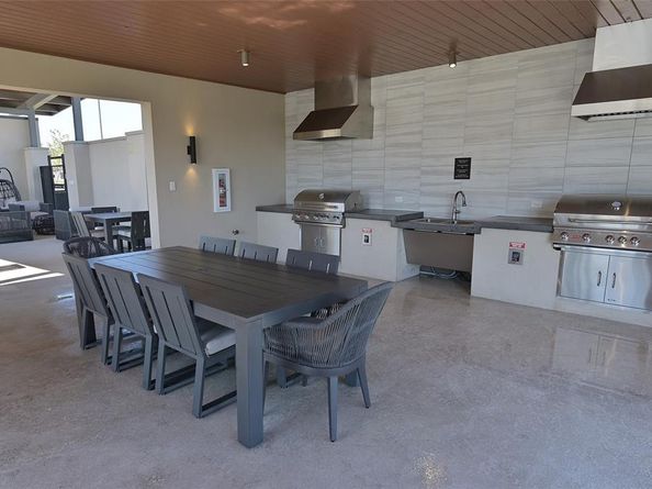 2604  STARLING Street , Denton Texas 76205