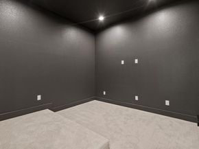 1706  Homeland Street , Dallas Texas 75212