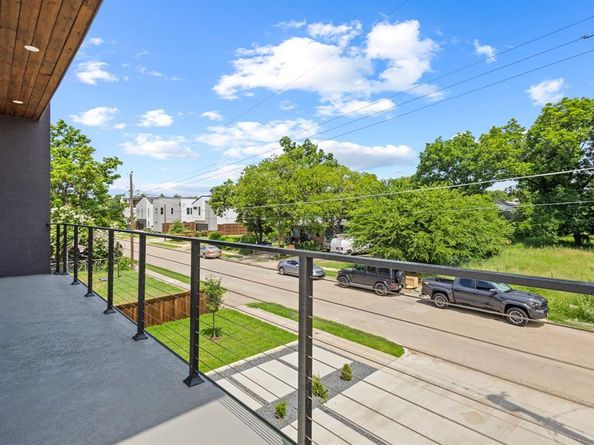 1706  Homeland Street , Dallas Texas 75212
