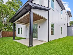 1706  Homeland Street , Dallas Texas 75212
