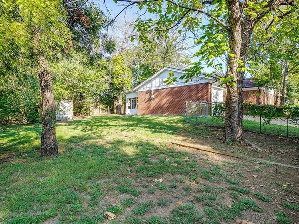 6712  Yosemite Drive , Fort Worth Texas 76112