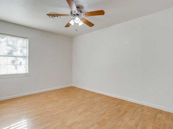 6712  Yosemite Drive , Fort Worth Texas 76112