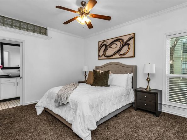 3105  San Jacinto Street  212, Dallas Texas 75204