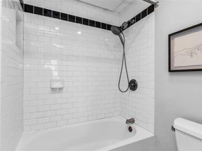 3105  San Jacinto Street  212, Dallas Texas 75204