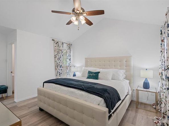 252  Jefferson Parkway , Fort Worth Texas 76107