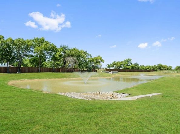 1107  Worthington Drive , Justin Texas 76247