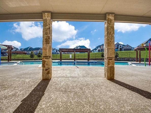 1107  Worthington Drive , Justin Texas 76247