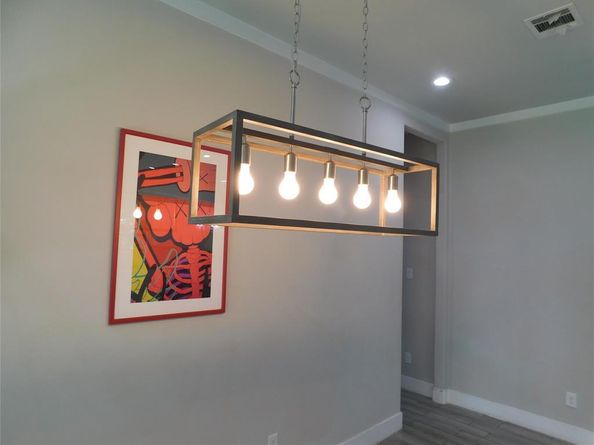 3722  Bickers Street , Dallas Texas 75212